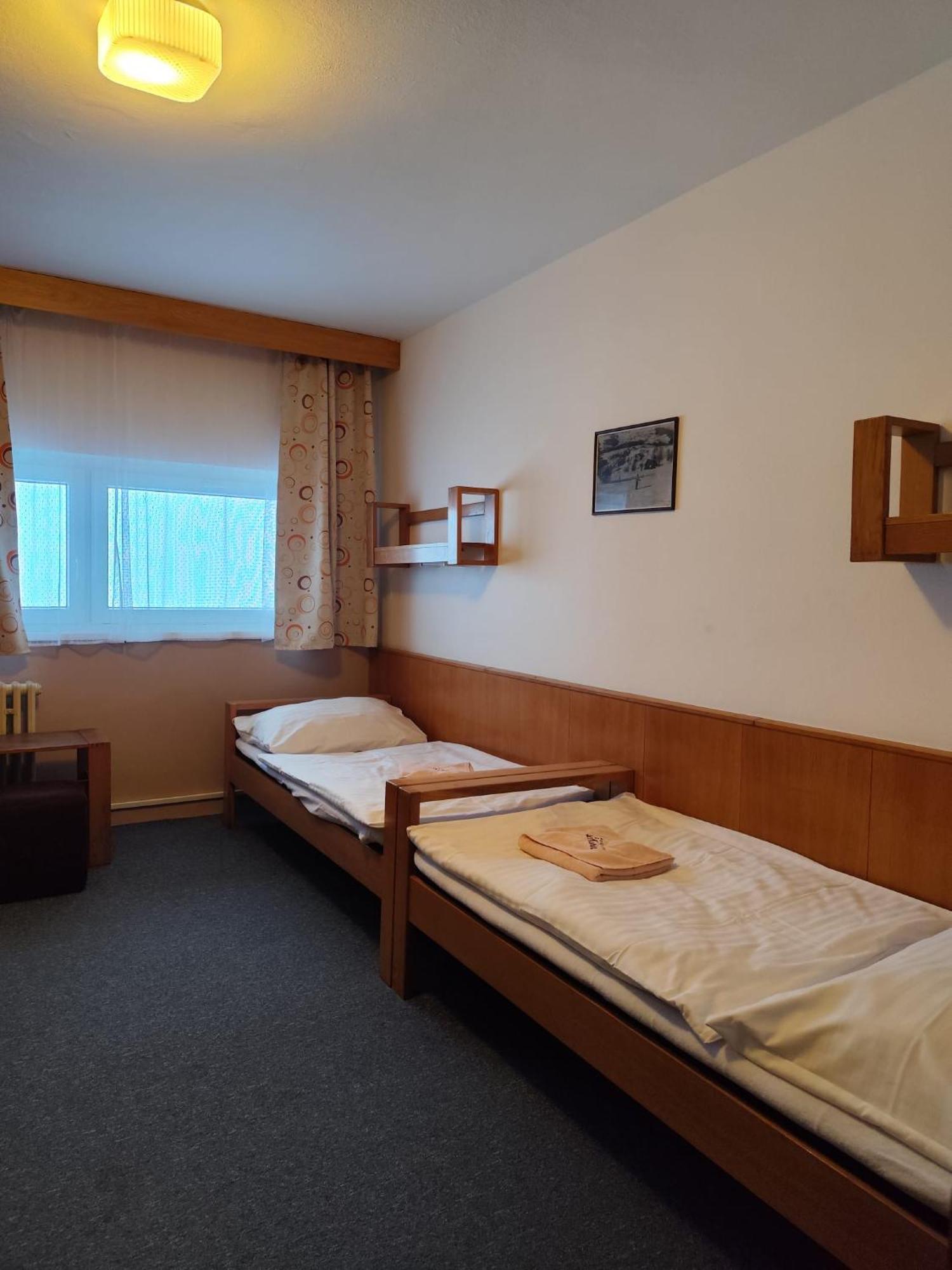 Horsky Hotel Kubat Benecko Extérieur photo